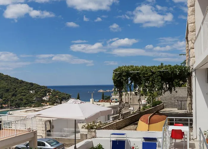 Stuck In The Moment * Dubrovnik