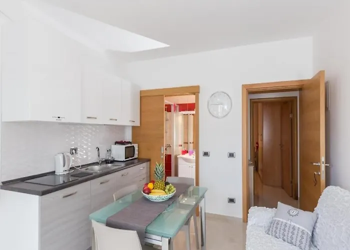 Stuck In The Moment * Dubrovnik