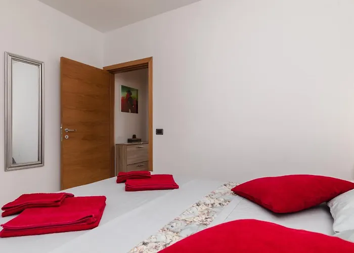 Stuck In The Moment *